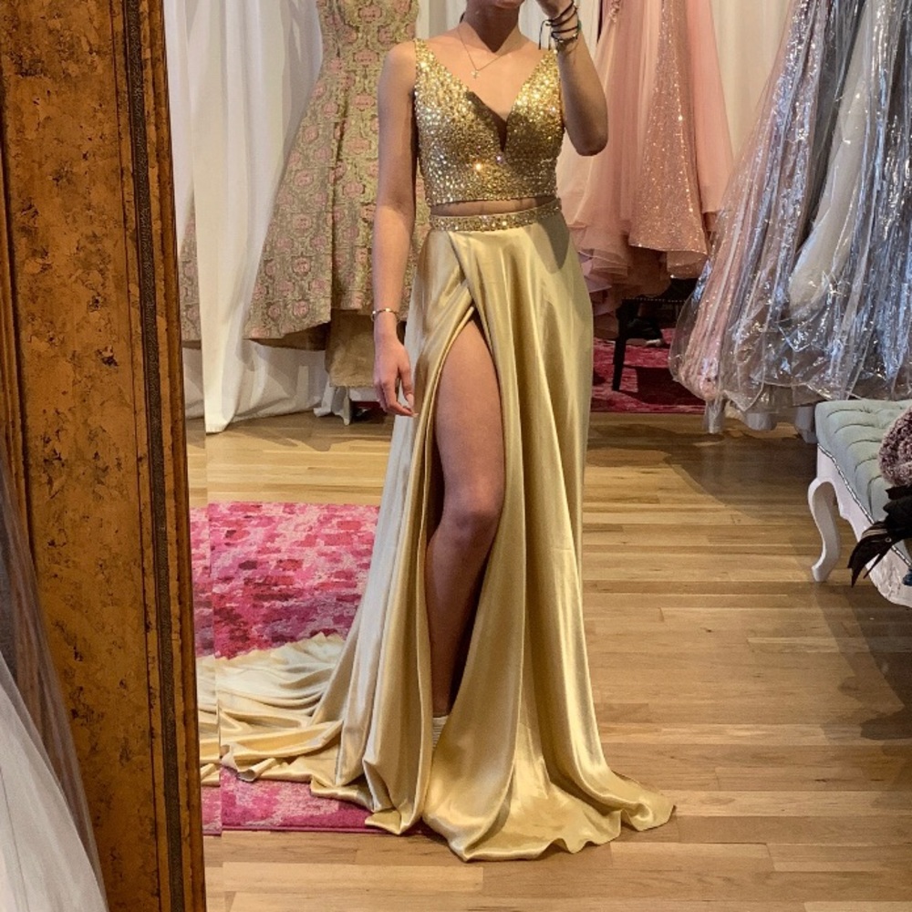 Prom dress